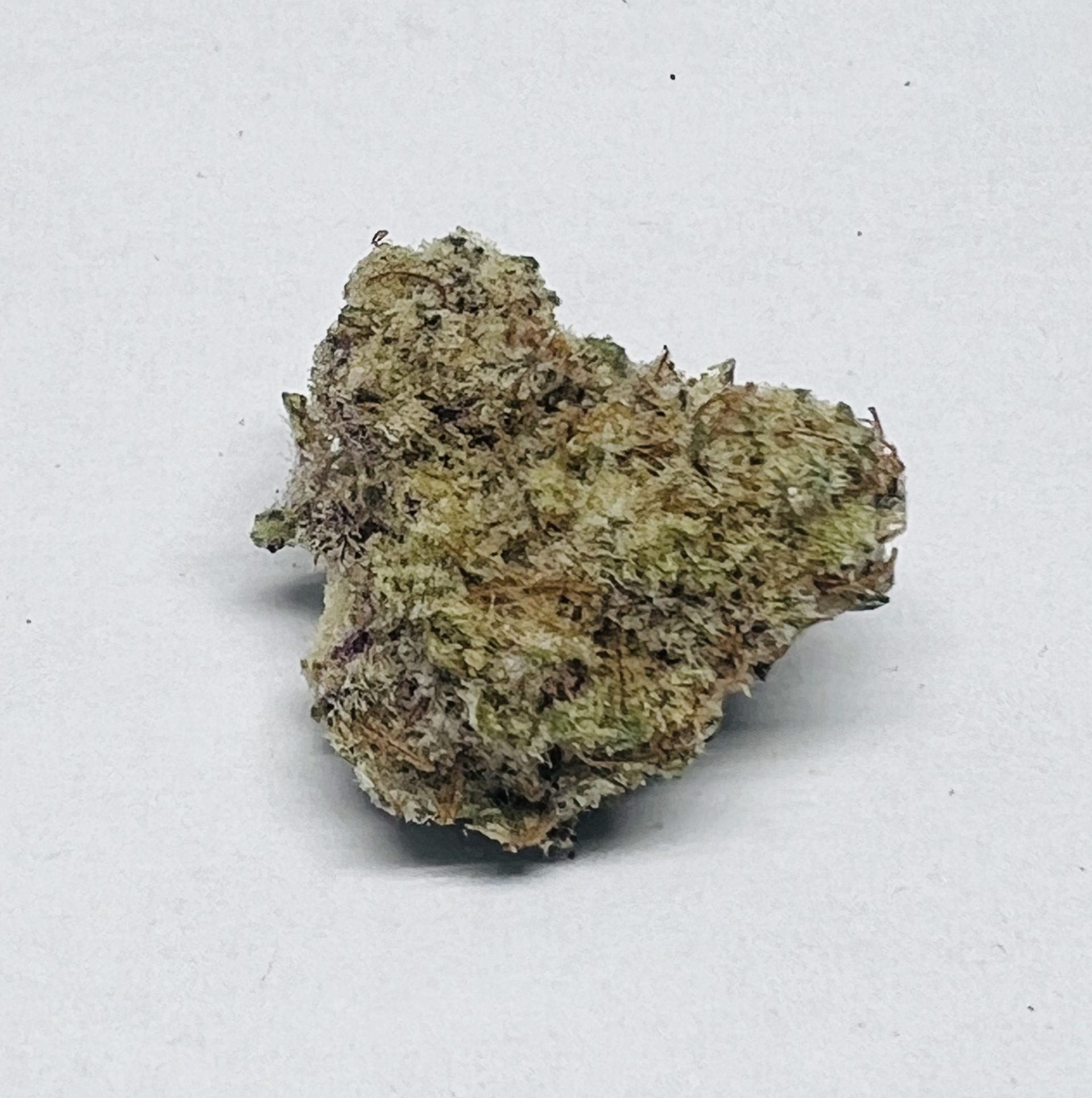 MAC1 smalls weed strain